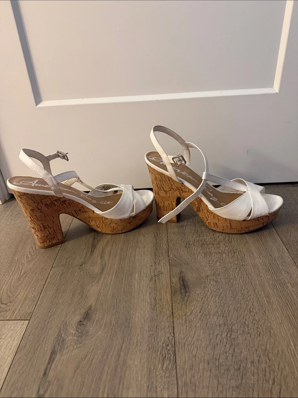 American Rag White Cork Platform Wedge Sandals - Picture 4 of 6
